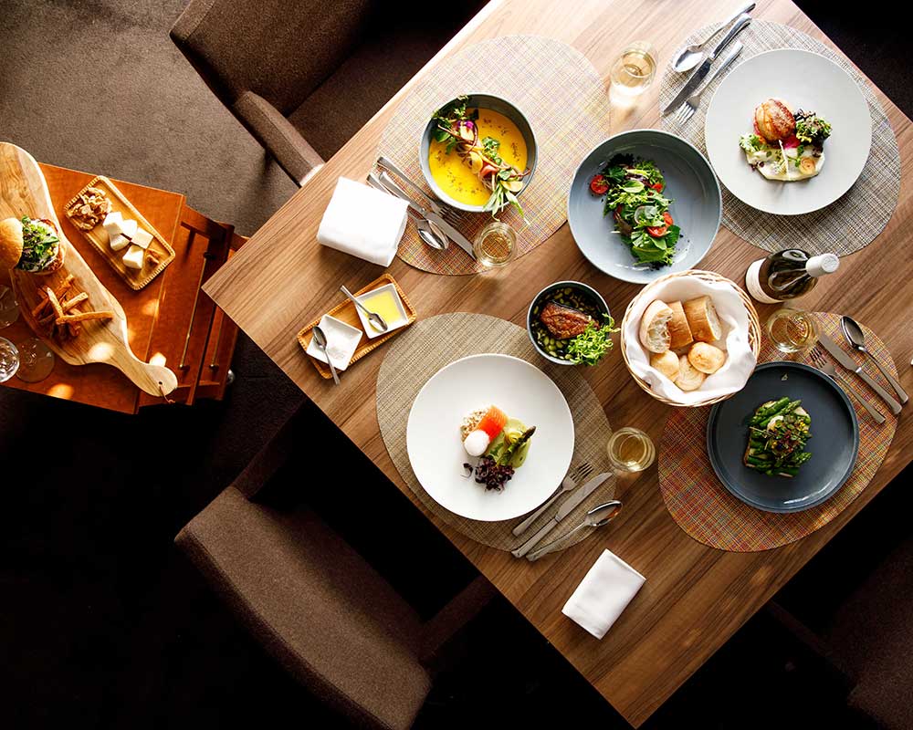 公式 A Table 旧軽井沢kikyoキュリオ コレクションbyヒルトン